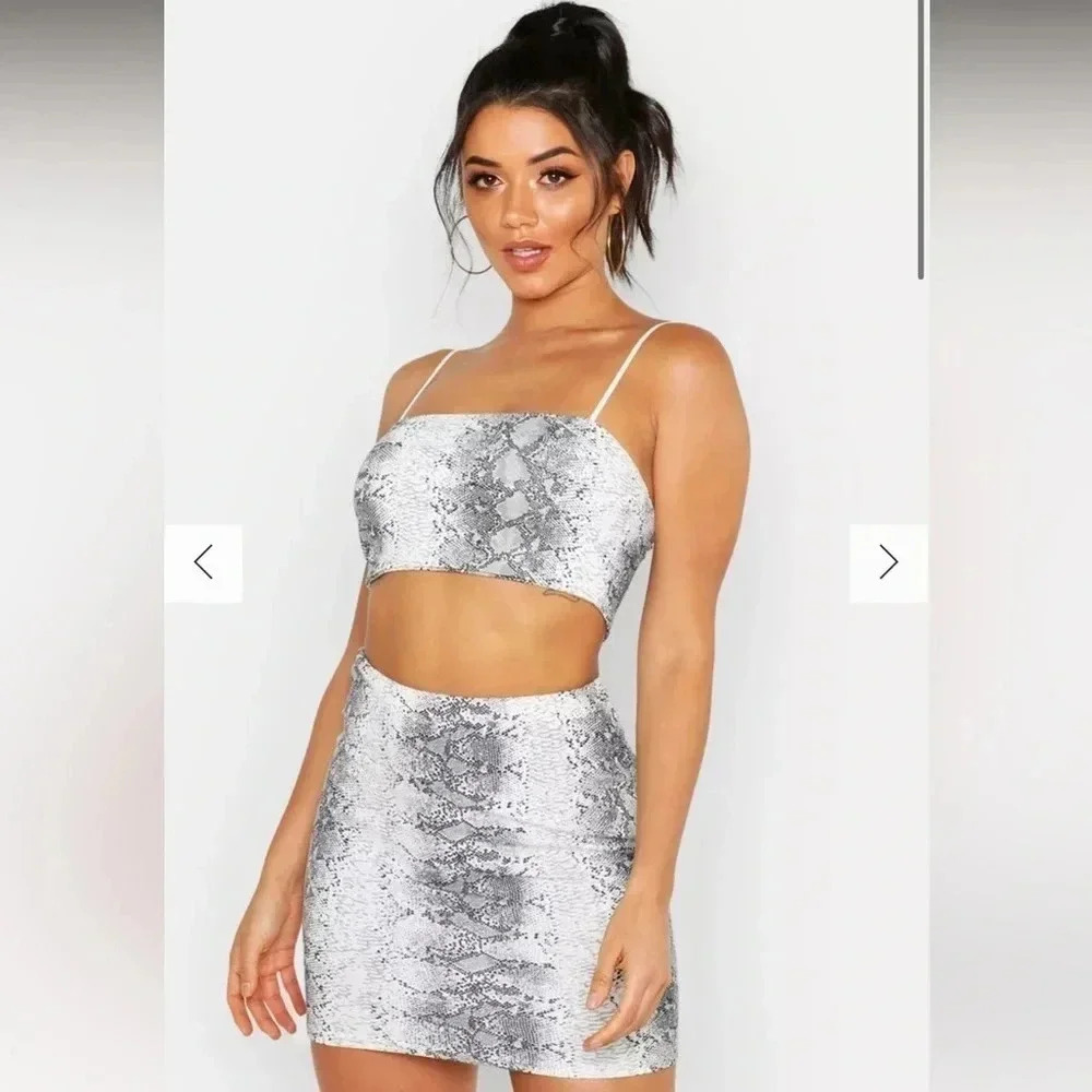 SNAKE PRINT STRAPPY TOP AND MINI SKIRT TWO-PIECE SET | Size 8